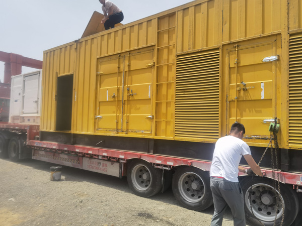千阳除了负载情况和发动机维护，还有哪些因素会影响 200kw 柴油发电机的油耗？
