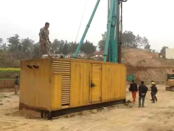 千阳如何判断水冷式机油散热器密封件是否需要更换？